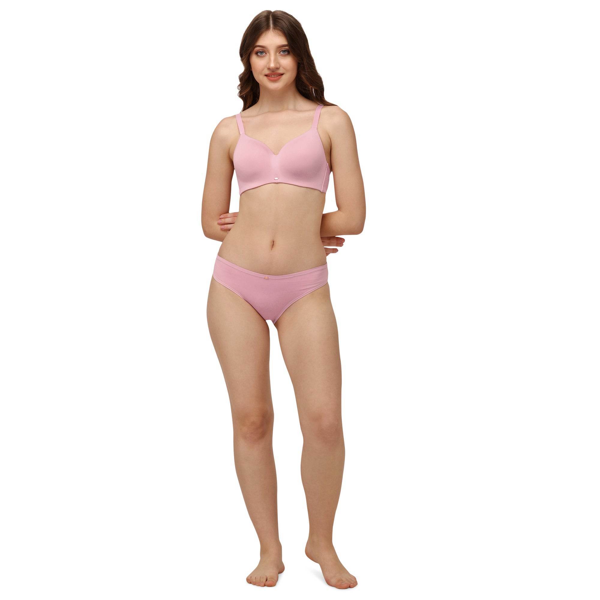 Ultimate Comfort: Full Coverage Padded Non-Wired Seamless Bra & Medium Coverage Brief Set