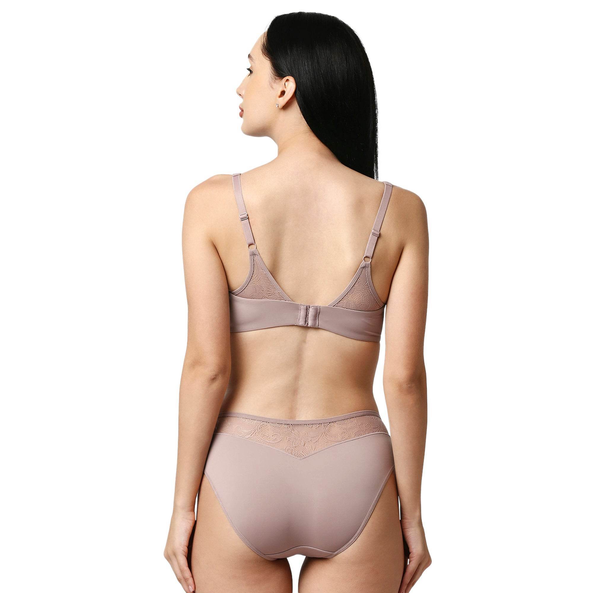 Elegant Full Coverage Padded Bra & Lace Detail Mid-Rise Brief Set