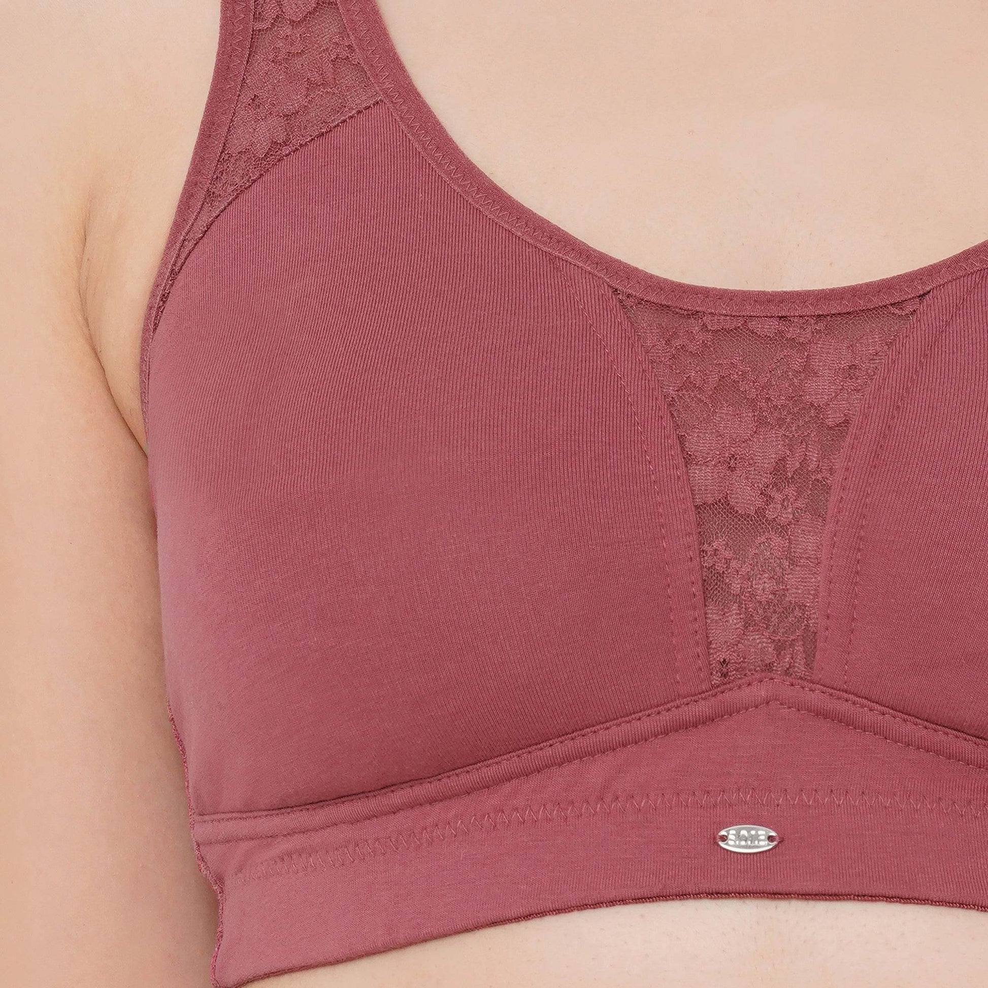 Ultimate Comfort & Support: Non-Padded, Non-Wired Full Coverage Minimizer T-Shirt Bra for Everyday Elegance
