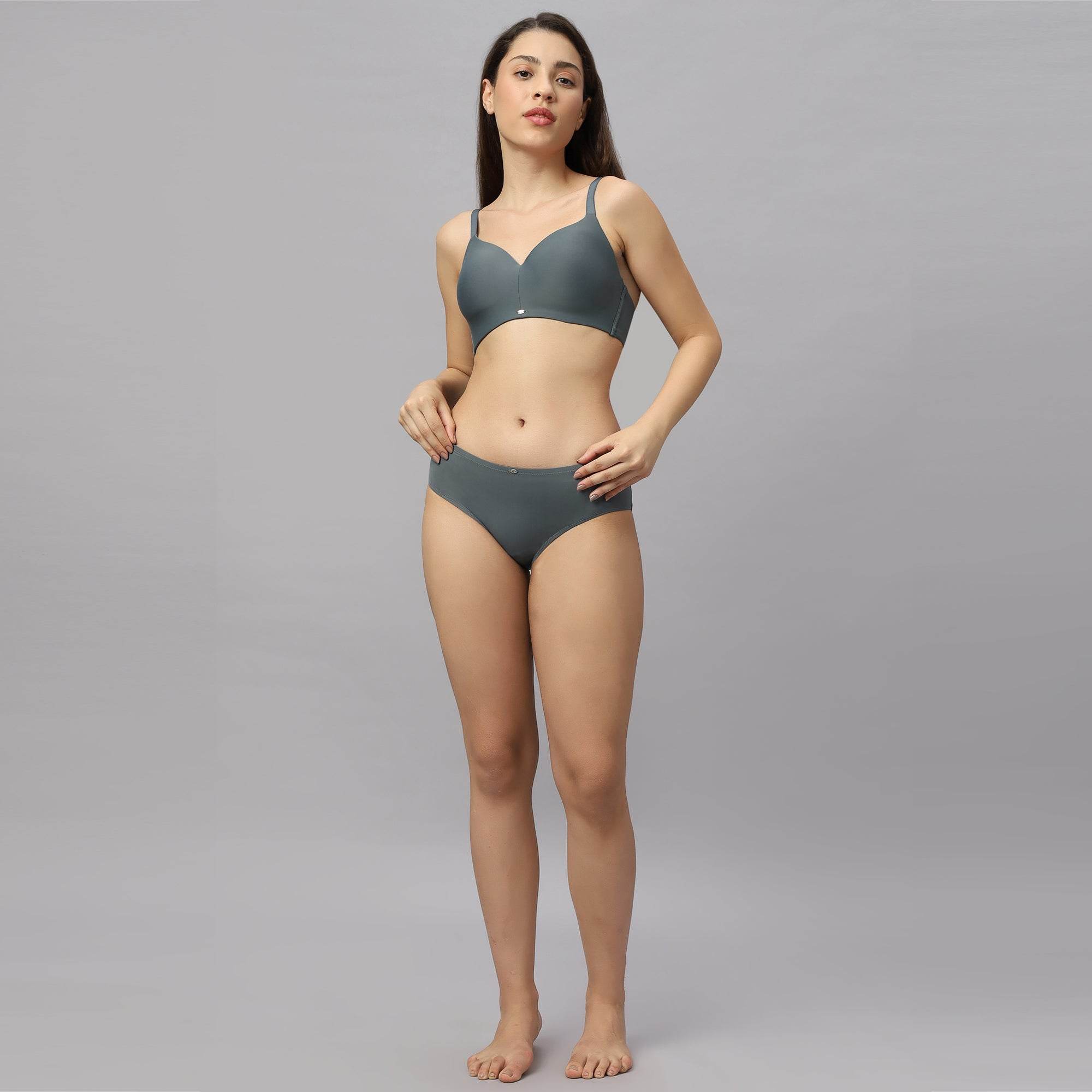 Experience Ultimate Comfort: Full Coverage, Padded, Non-Wired Ultrasoft Seamless Bra