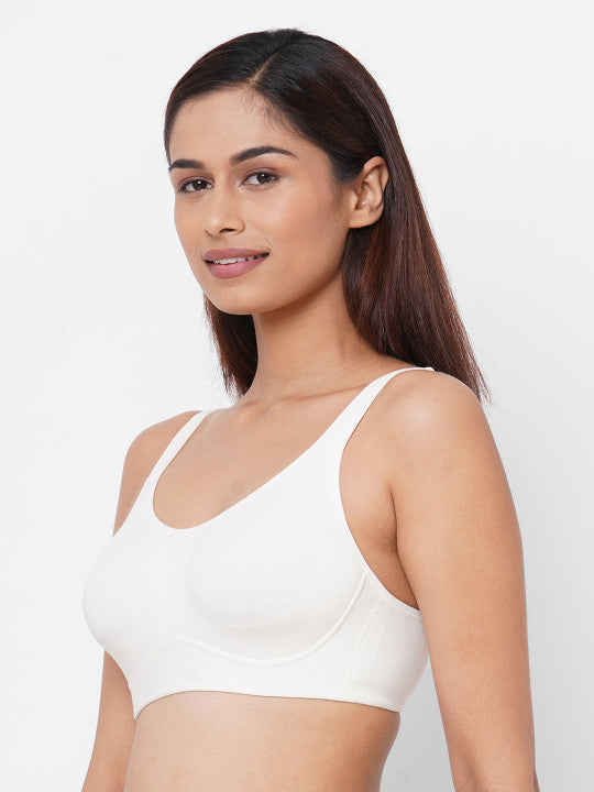 Inner Sense White Solid Organic Antimicrobial Non-Wired Non Padded Everyday Bra ISB097
